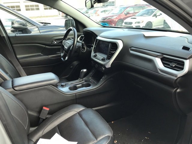 Used 2019 GMC Acadia SLT w/ LPO, Cargo Package image 4