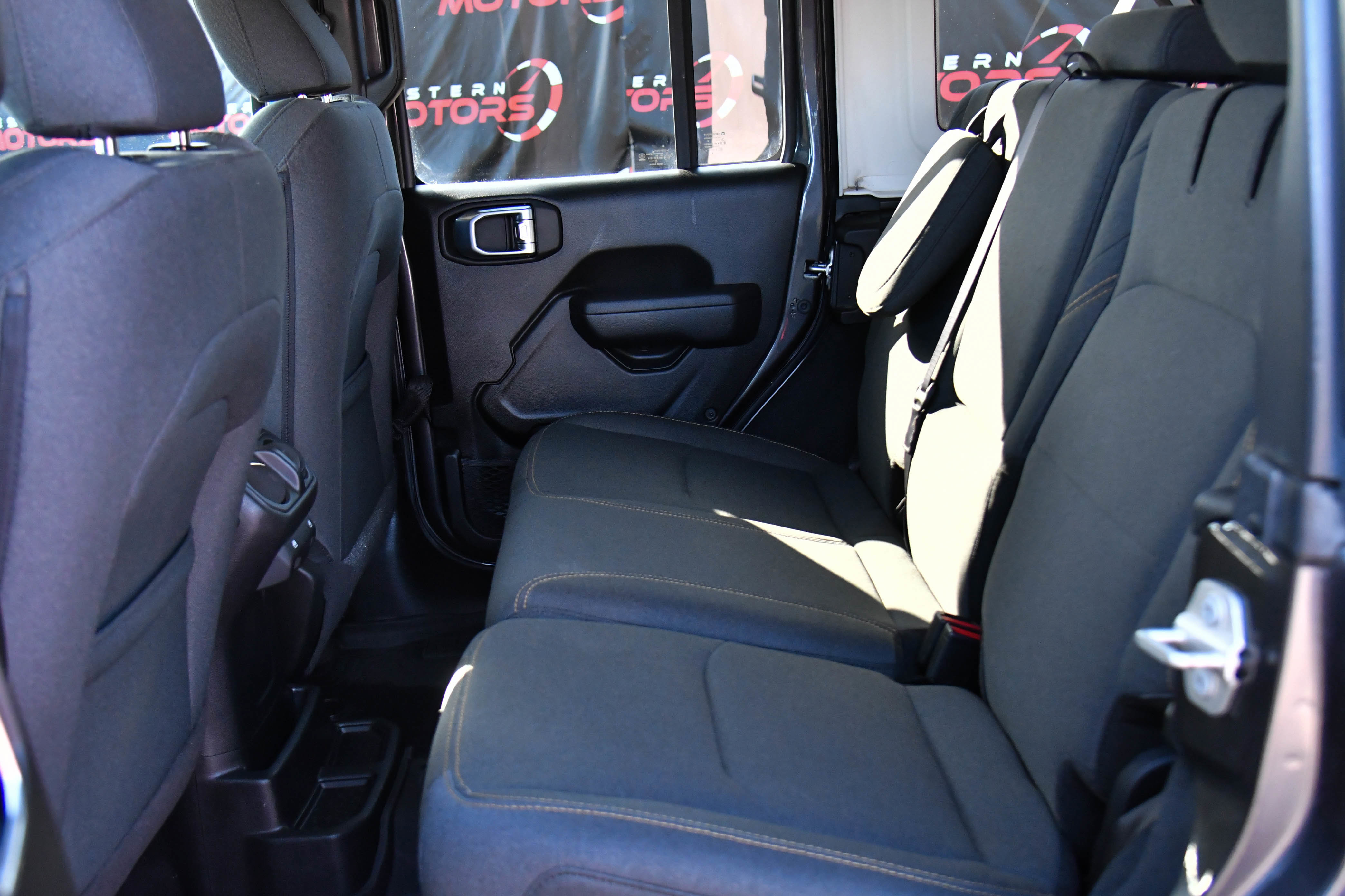 Used 2024 Jeep Wrangler Willys image 38