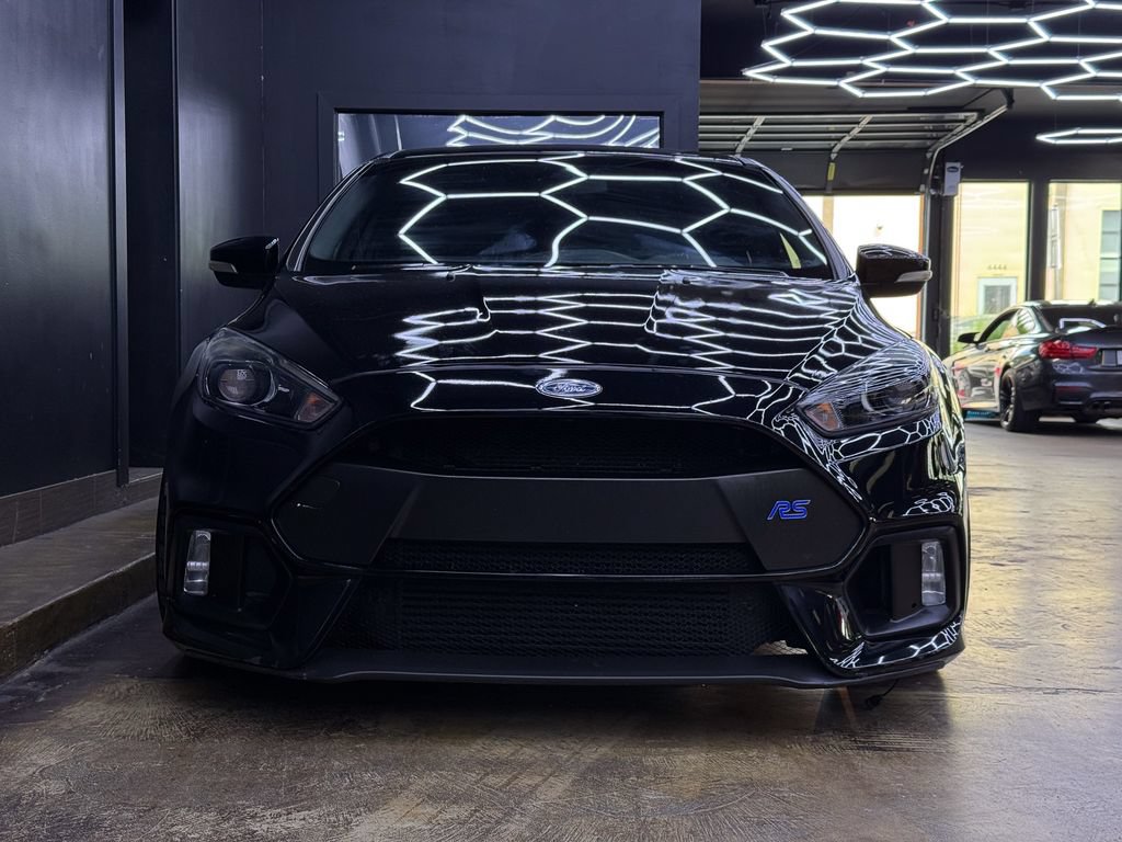 Used 2017 Ford Focus RS AWD/4WD image 2