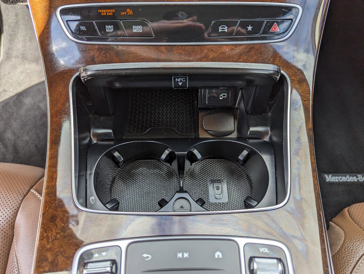 Used 2022 Mercedes-Benz E 350 4MATIC Sedan image 27