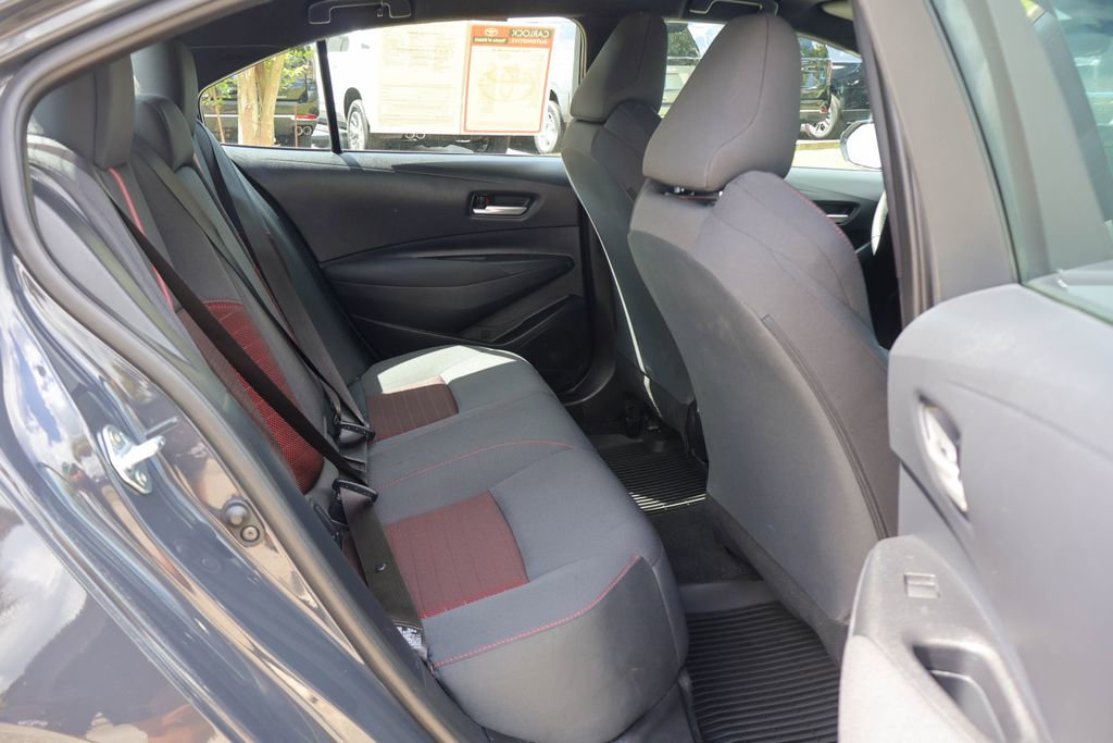 Used 2026 Toyota Corolla SE w/ SE Package FWD image 11