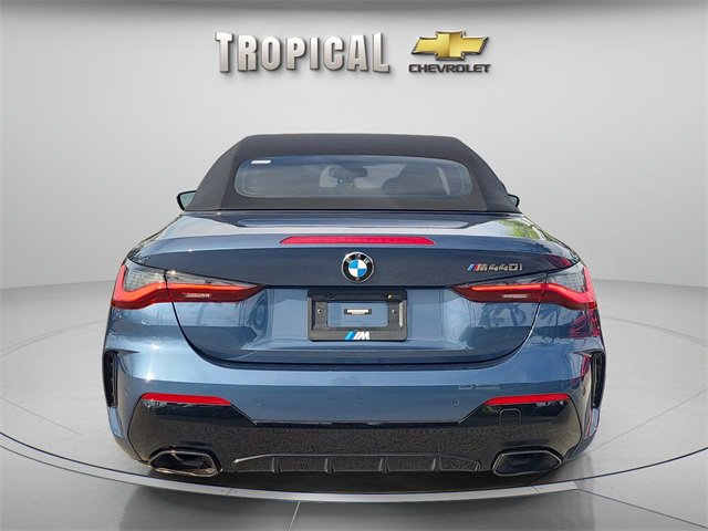 Used 2024 BMW M440i Convertible w/ Premium Package image 4
