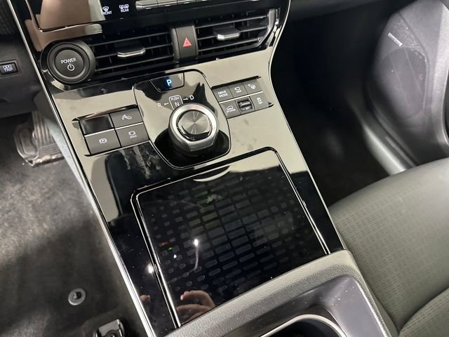 Used 2024 Subaru Solterra Limited image 20