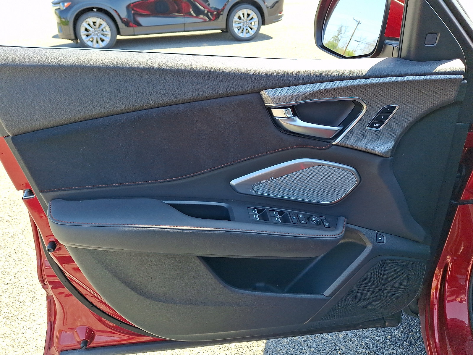 Used 2025 Acura RDX w/ Advance Package AWD/4WD image 13