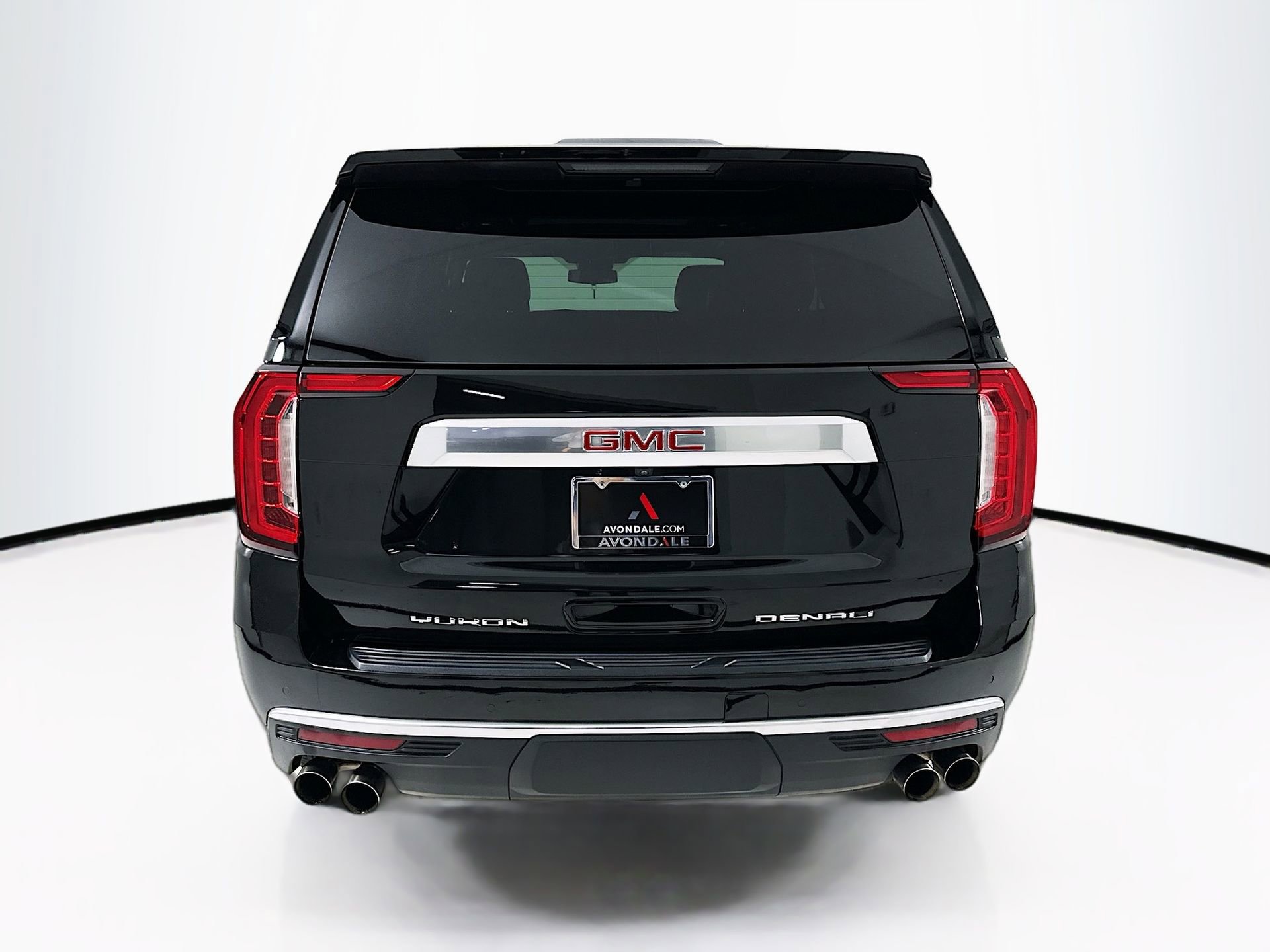 Used 2023 GMC Yukon Denali w/ LPO, Floor Liner Package image 7