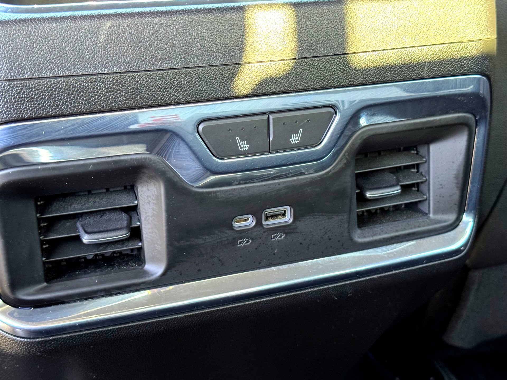 Used 2024 Chevrolet Silverado 1500 LTZ w/ LTZ Convenience Package II image 21