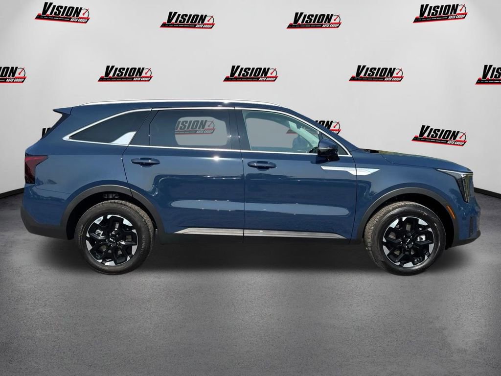 New 2026 Kia Sorento S video 4