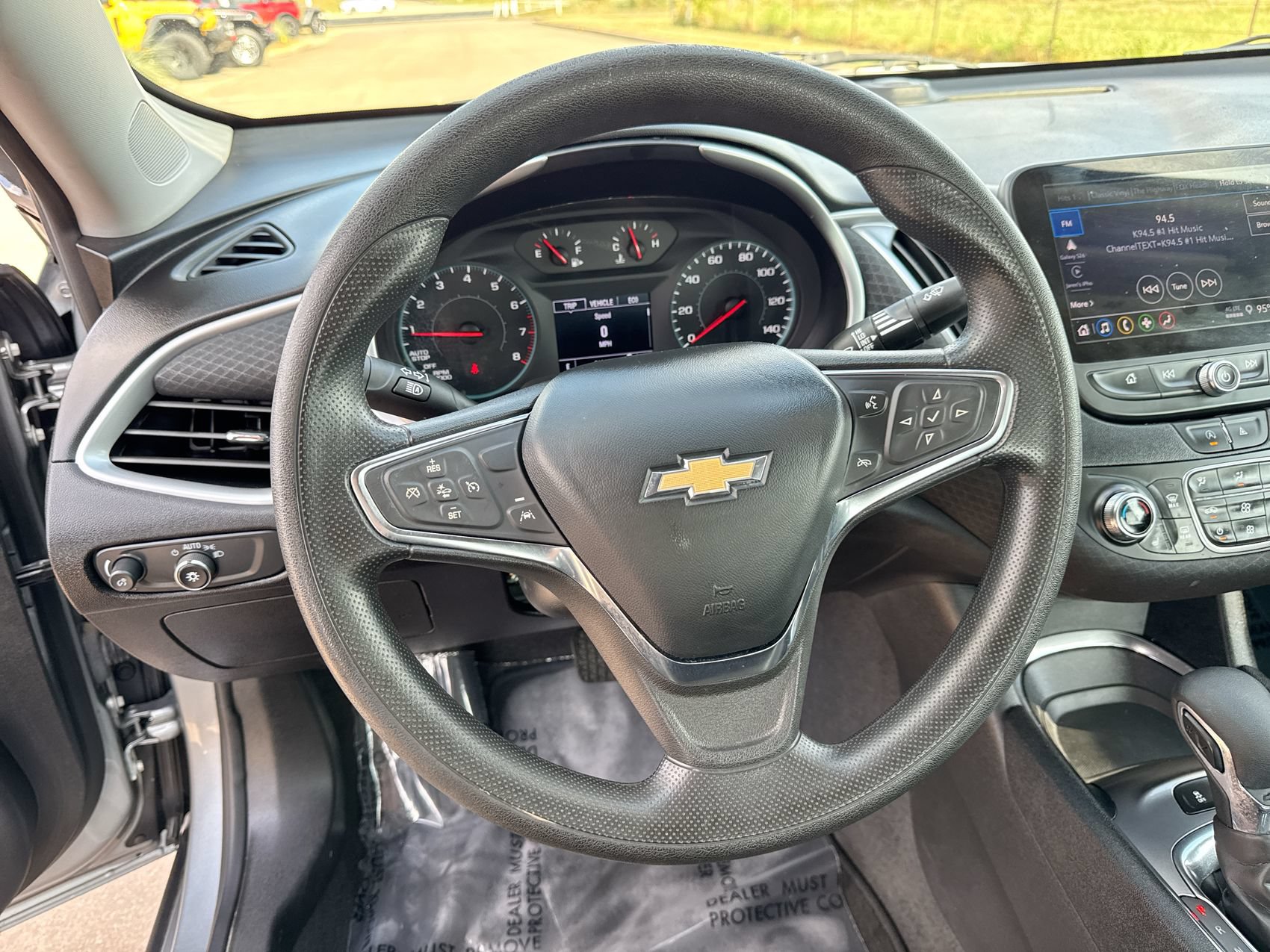 Used 2024 Chevrolet Malibu LT FWD image 14