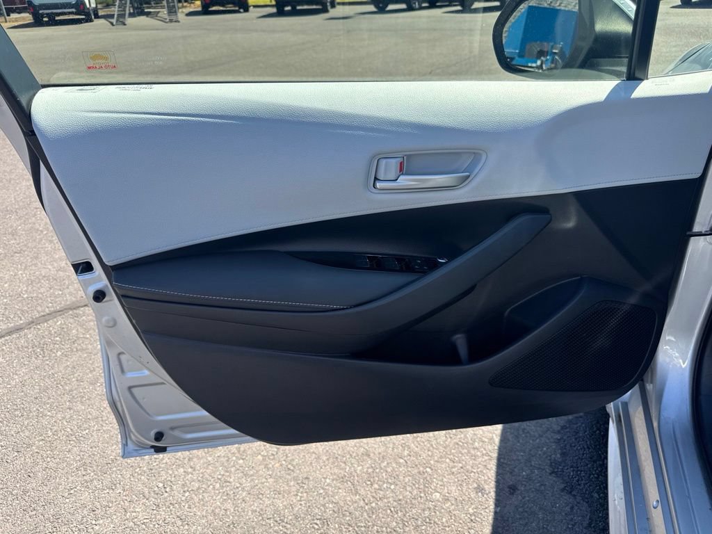 Used 2021 Toyota Corolla SE FWD image 18
