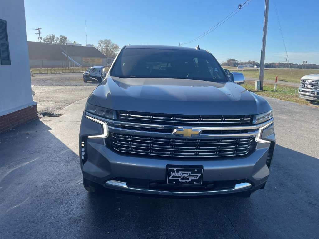 Used 2021 Chevrolet Suburban Premier w/ Premium Package image 9