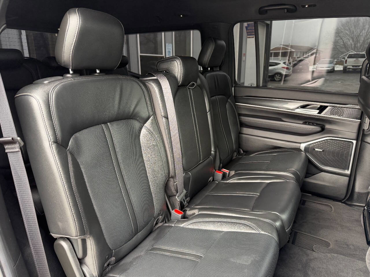 Used 2022 Jeep Wagoneer Series I image 18