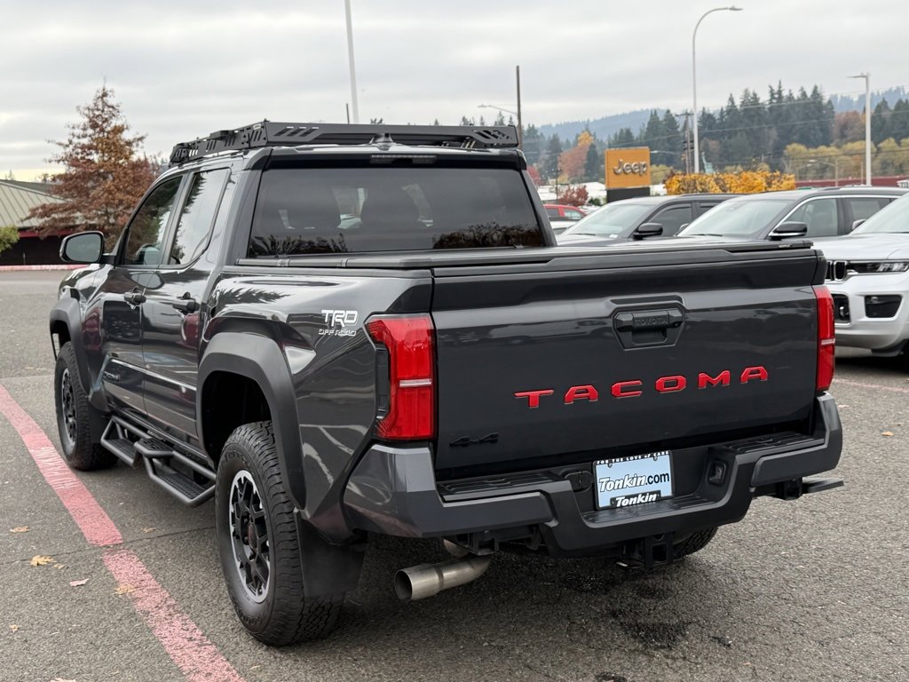 Used 2024 Toyota Tacoma TRD Off-Road image 6