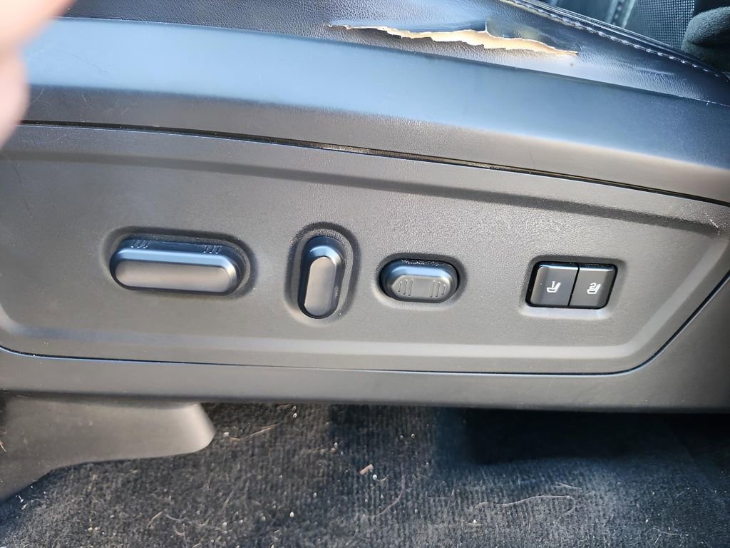 Used 2017 Lincoln Navigator Select image 20