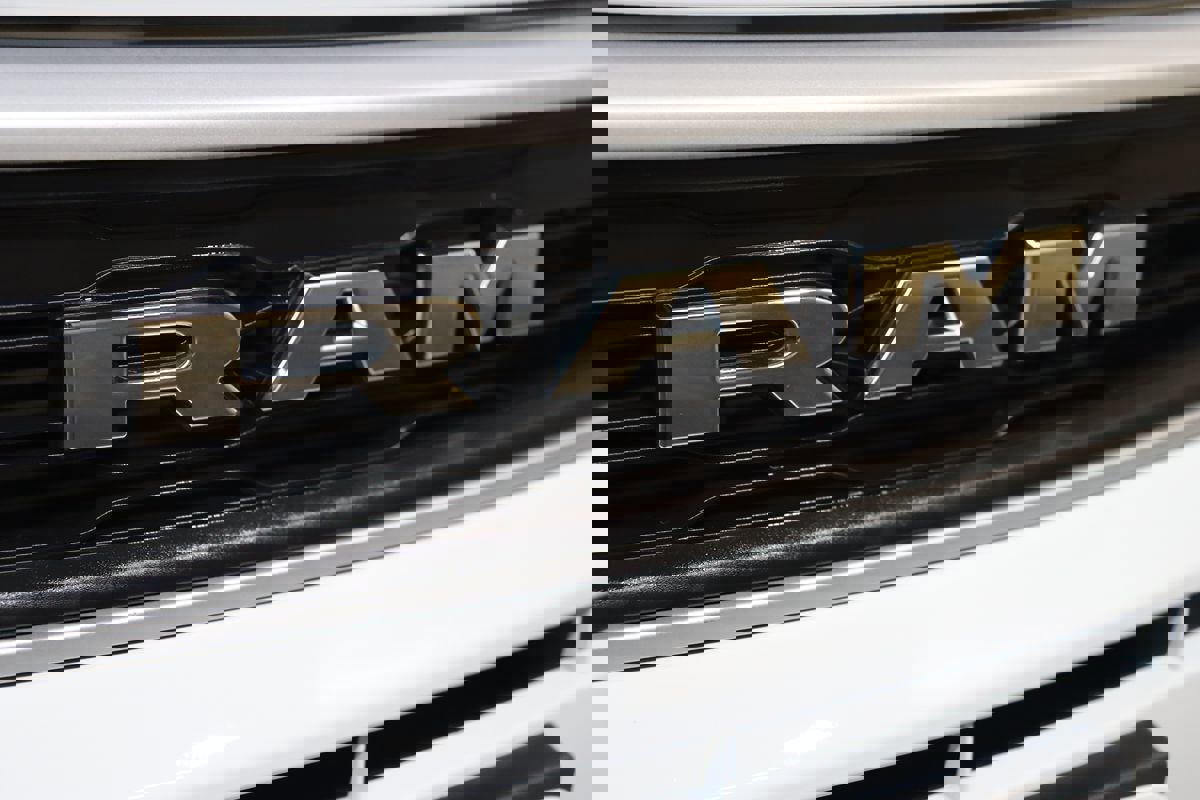 Used 2021 RAM ProMaster City Tradesman SLT image 12