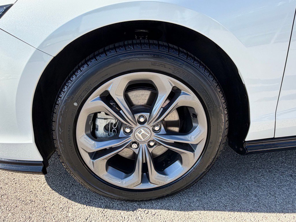 Used 2023 Honda Accord EX-L image 9