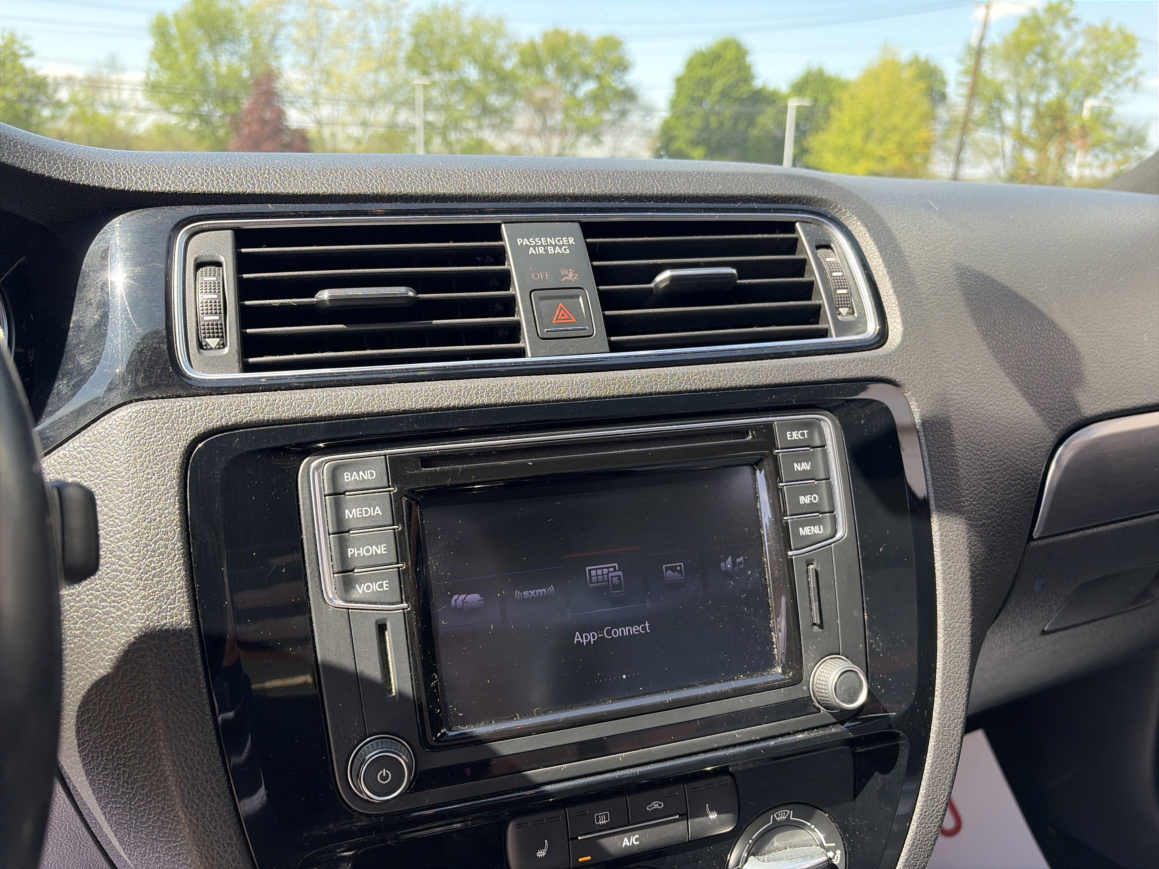 Used 2016 Volkswagen Jetta Sport w/ Lighting Package FWD image 31