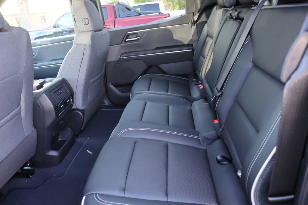 New 2026 GMC Sierra EV Elevation w/ Premium Package AWD/4WD image 16