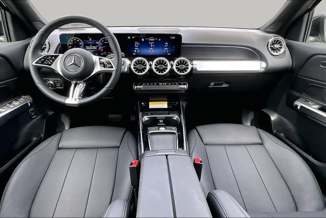New 2026 Mercedes-Benz GLB 250 4MATIC image 6