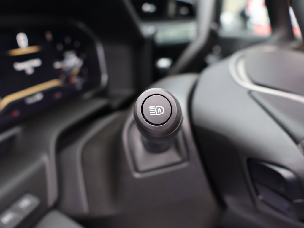 New 2025 GMC Sierra 2500 Denali w/ Denali Reserve Package image 14