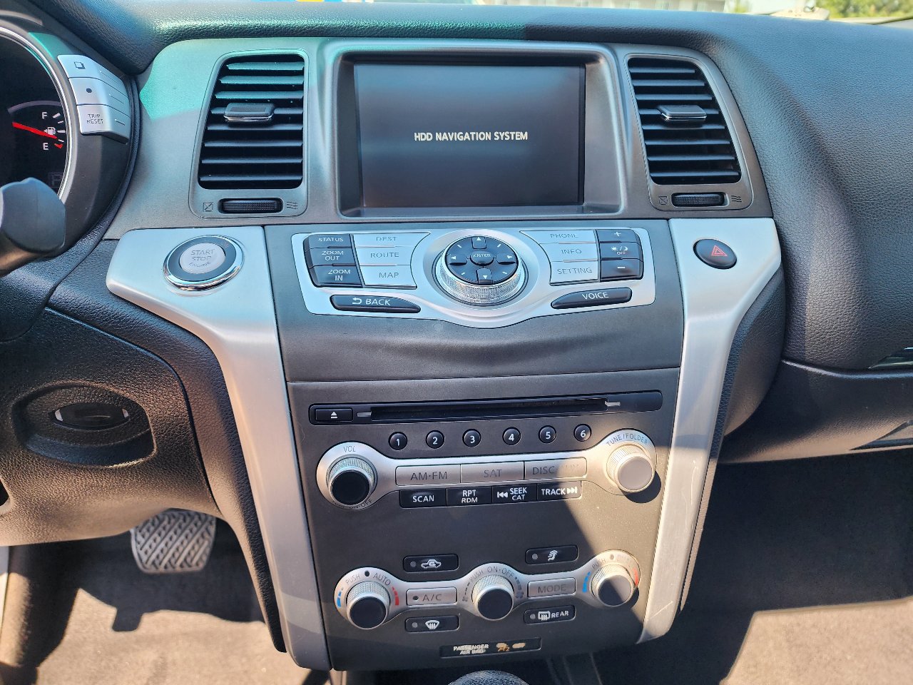 Used 2012 Nissan Murano LE w/ Platinum Pkg image 20