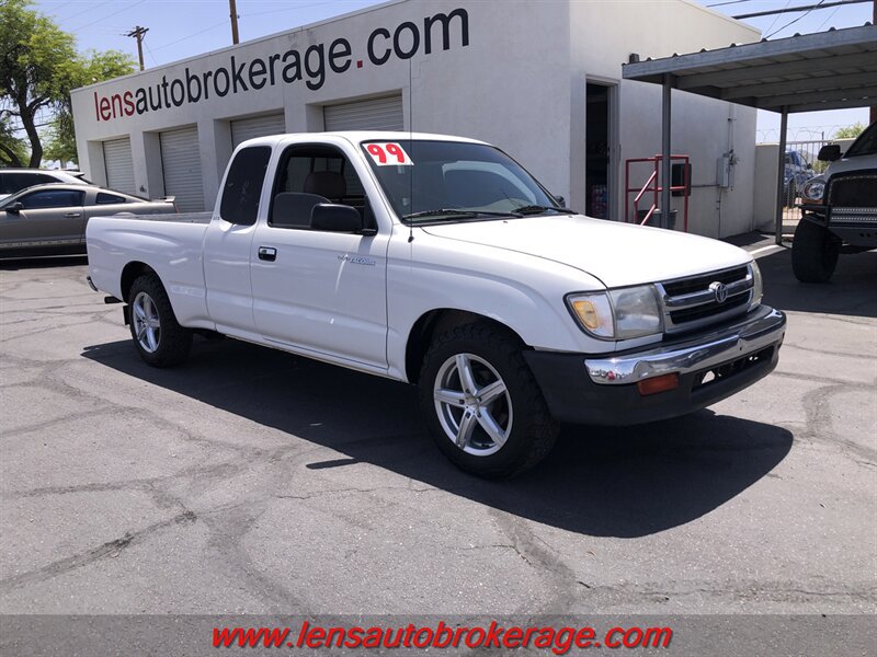 Used 1999 Toyota Tacoma 2WD Xtracab w/ SR5 Pkg image 2