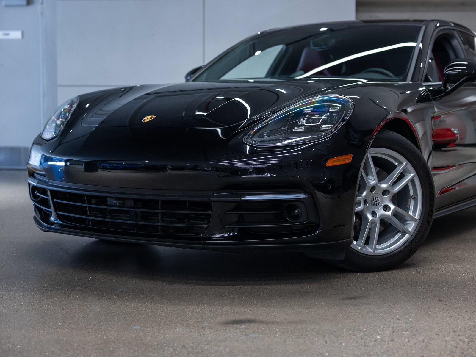 Certified 2020 Porsche Panamera image 20
