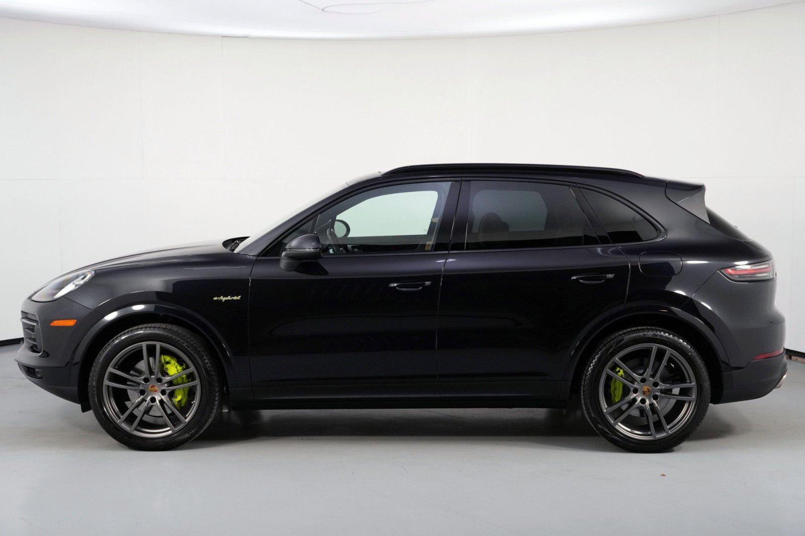 Used 2019 Porsche Cayenne E-Hybrid image 51