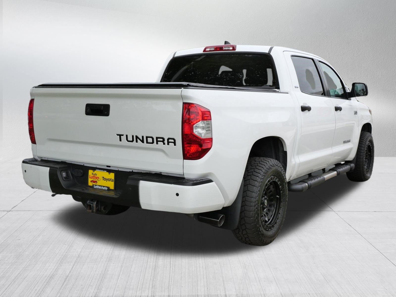 Certified 2021 Toyota Tundra SR5 AWD/4WD image 6