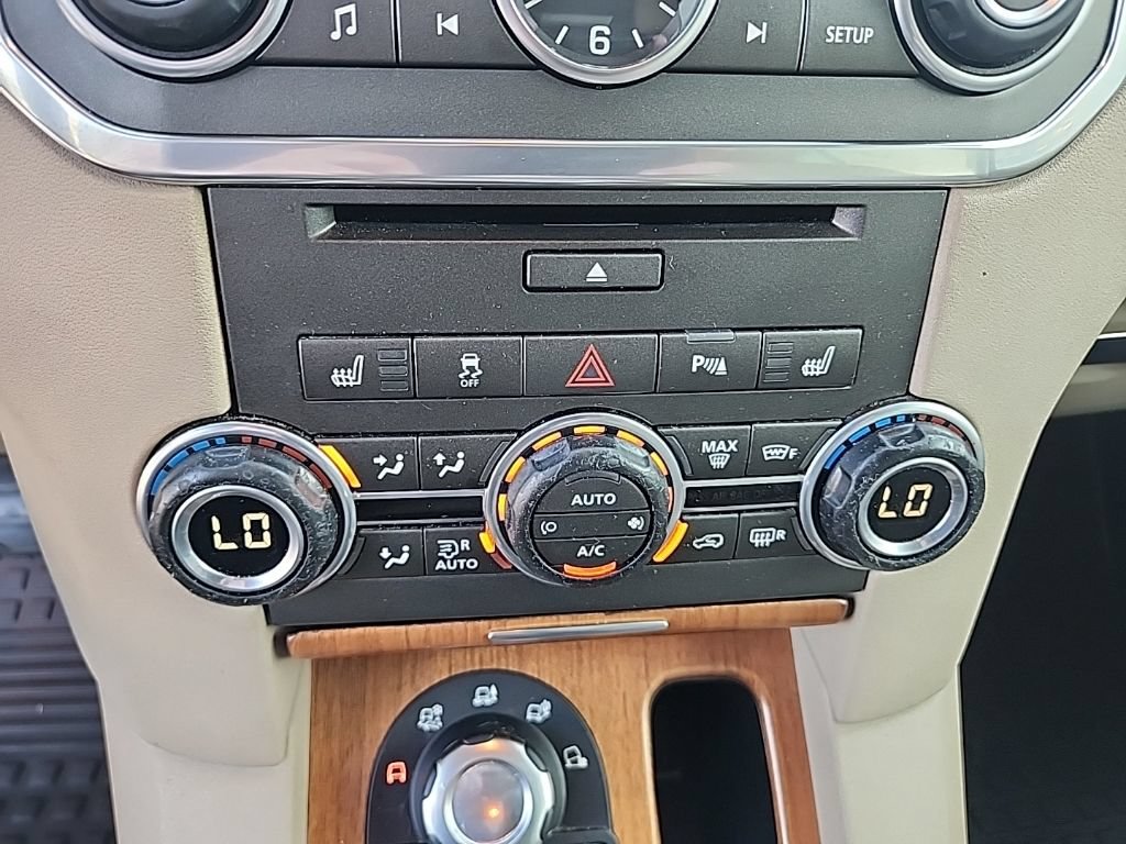Used 2013 Land Rover LR4 HSE LUX AWD/4WD image 20