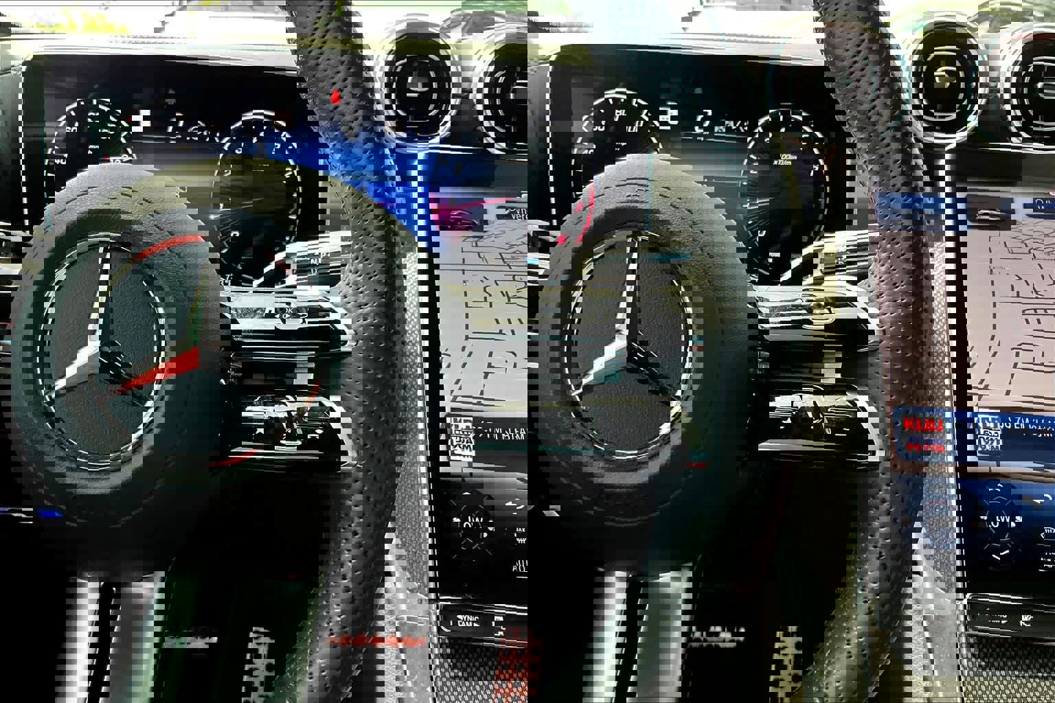 Certified 2024 Mercedes-Benz GLC 300 4MATIC image 25