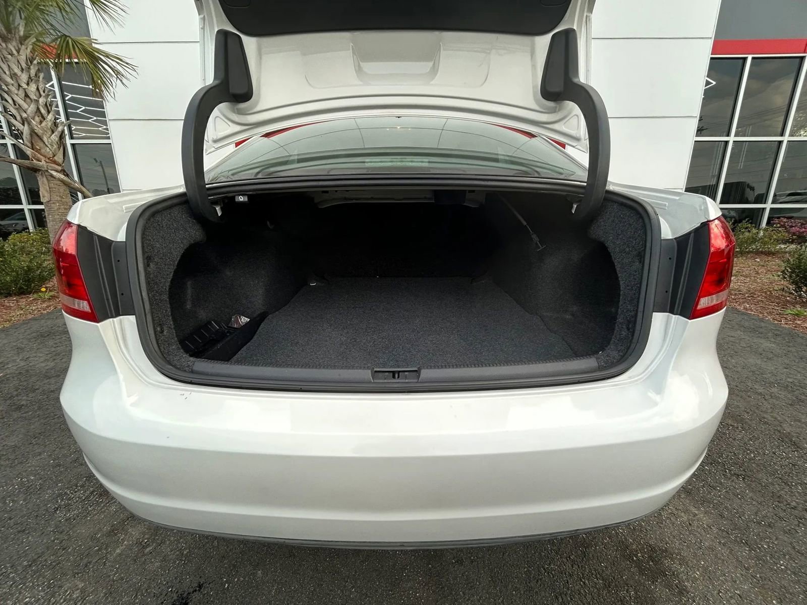 Used 2014 Volkswagen Passat 1.8T SE image 18