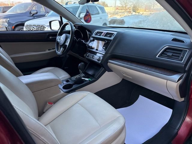 Used 2017 Subaru Outback 2.5i Limited image 43
