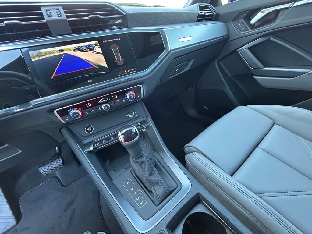 New 2025 Audi Q3 2.0T Premium image 20
