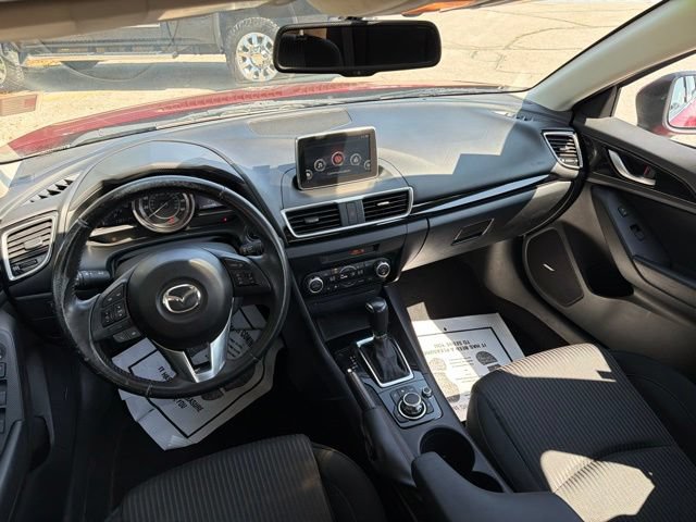 Used 2016 MAZDA MAZDA3 i Touring w/ Popular Equipment Package FWD image 19