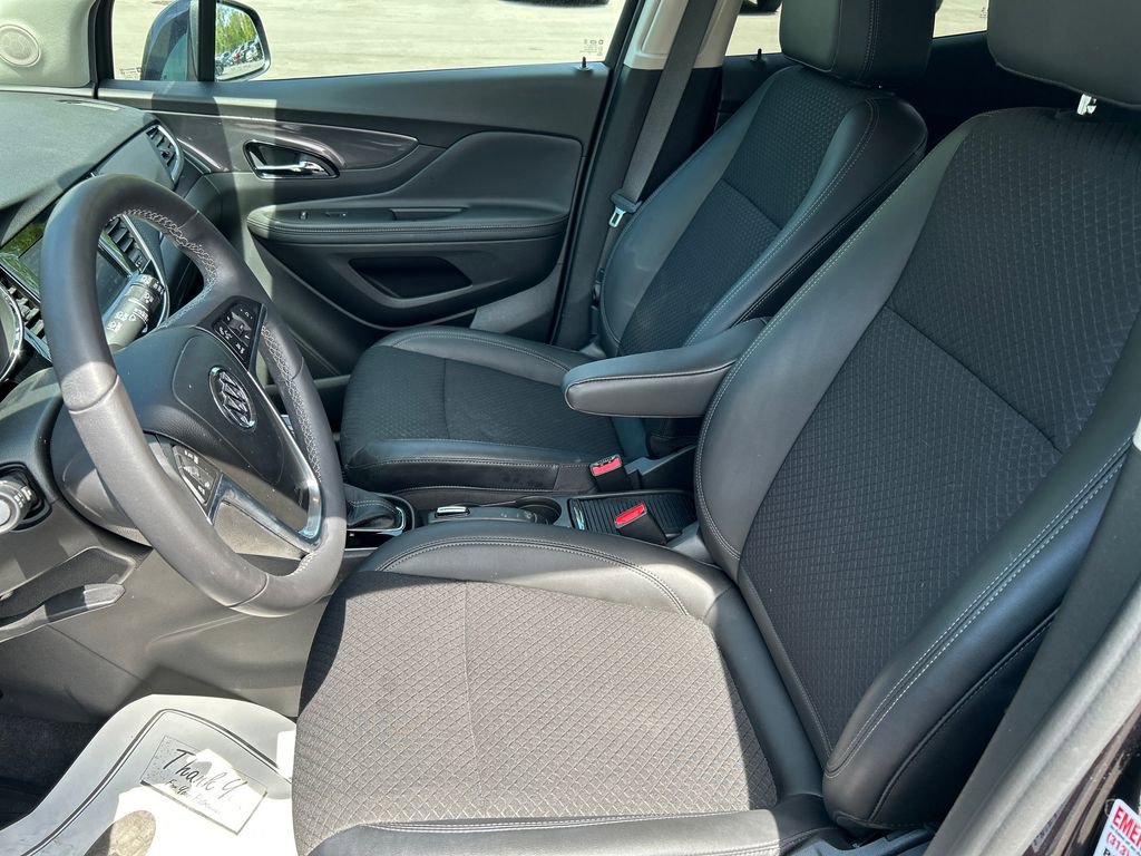 Used 2022 Buick Encore Preferred w/ Safety Package AWD/4WD image 12