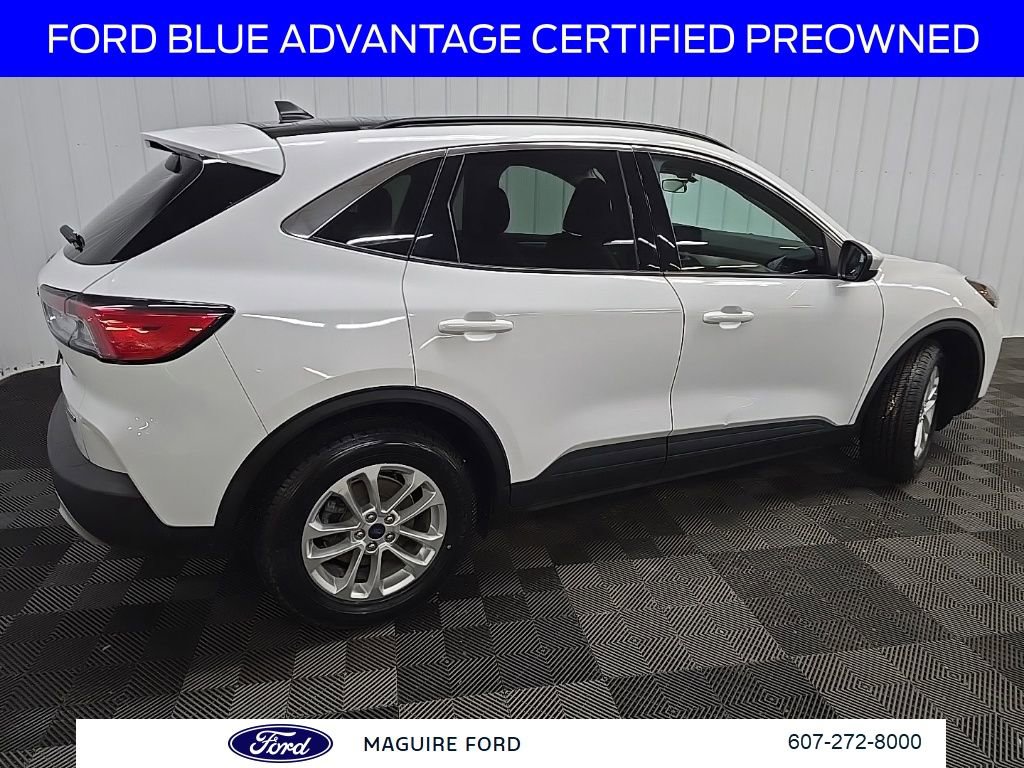 Certified 2021 Ford Escape SE w/ Cold Weather Package image 4