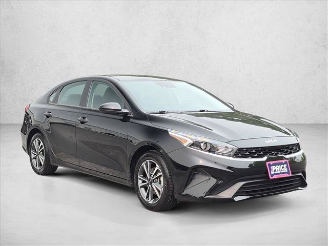 Used 2024 Kia Forte LXS FWD video 3