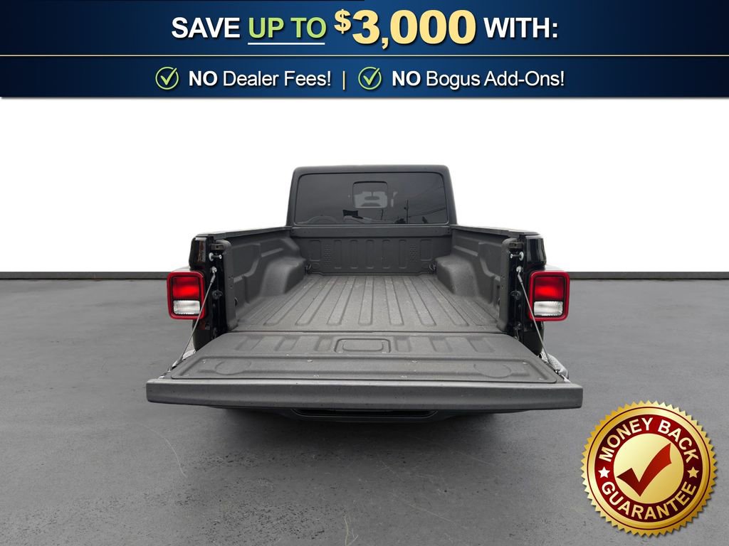 Used 2021 Jeep Gladiator Willys image 24