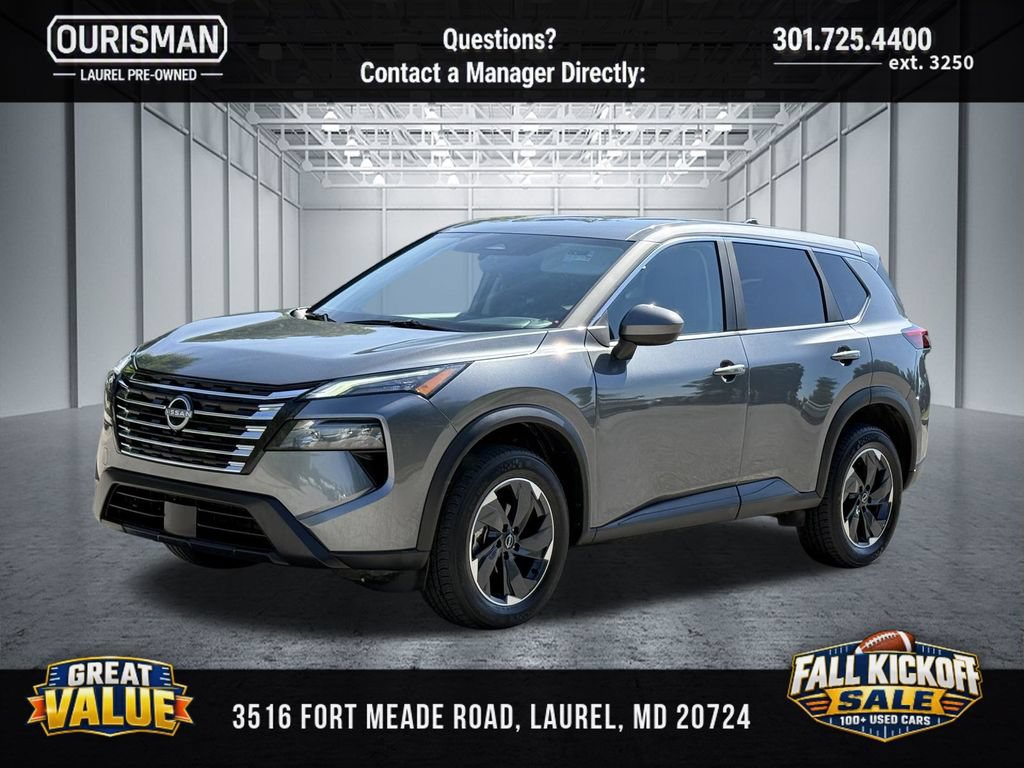 Used 2025 Nissan Rogue SV AWD/4WD image 2