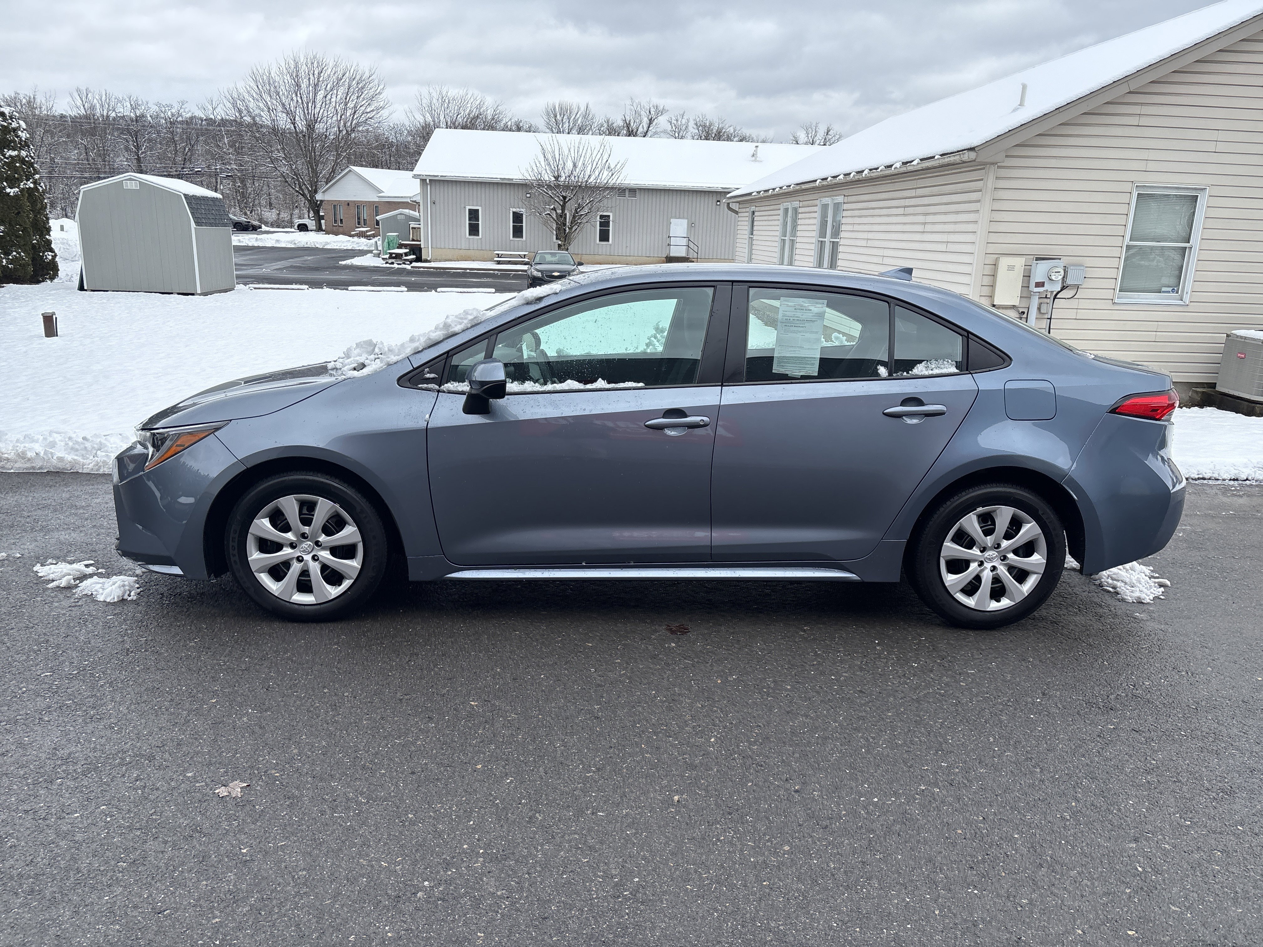 Certified 2025 Toyota Corolla LE image 8