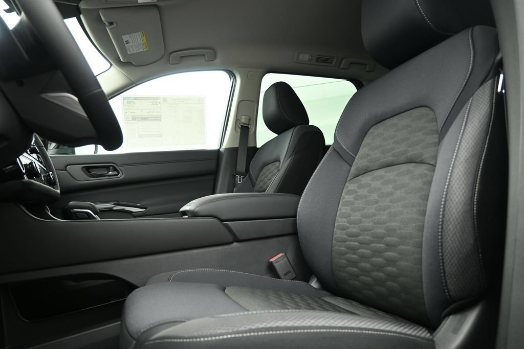 New 2026 Nissan Pathfinder SV w/ Cargo Package FWD image 15