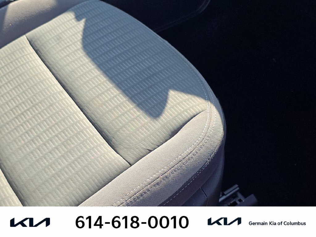 Used 2022 Ford Escape S AWD/4WD image 26