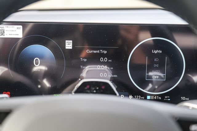 New 2026 Hyundai Ioniq 5 SEL RWD image 25