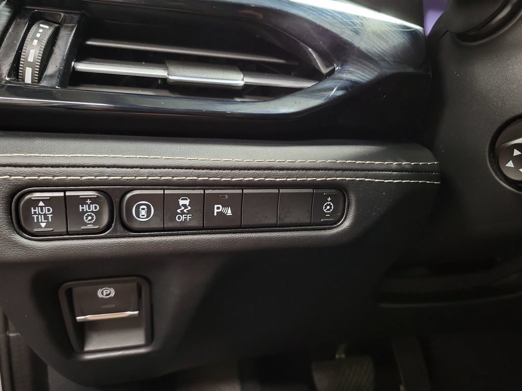 Used 2023 Acura MDX SH-AWD w/ Advance Package image 26