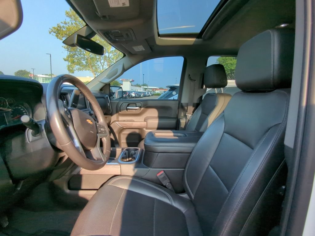 Used 2019 Chevrolet Silverado 1500 LTZ w/ LTZ Plus Package AWD/4WD image 7