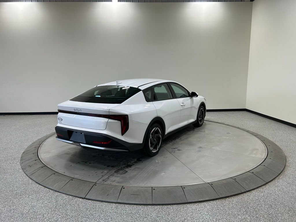 New 2026 Kia K4 EX image 6