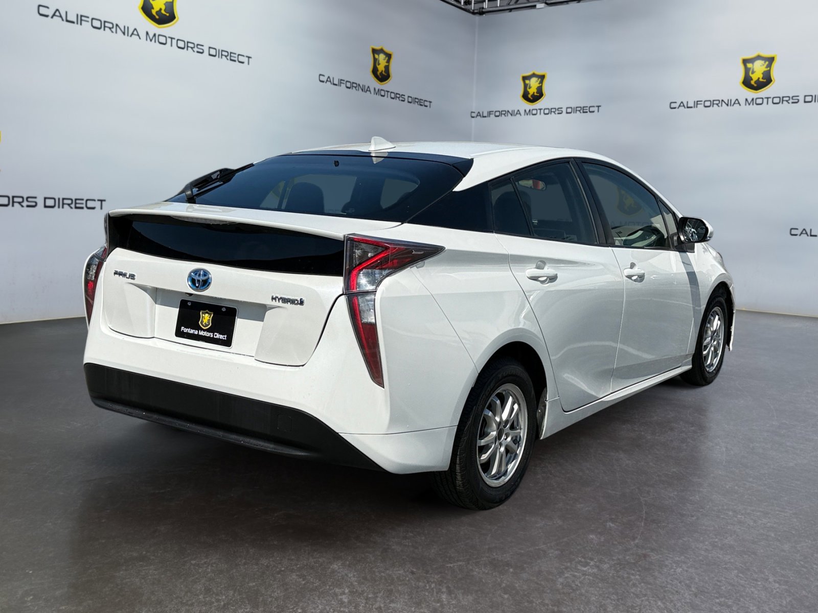 Used 2017 Toyota Prius Two FWD image 5