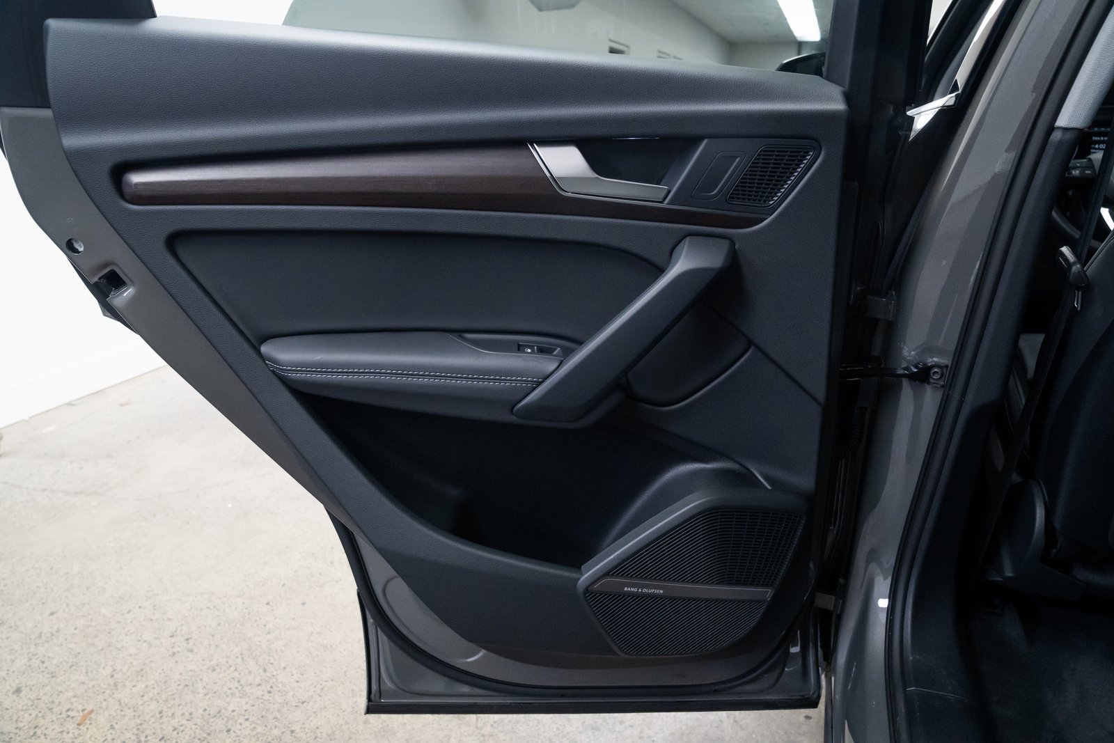 Used 2025 Audi Q5 e Premium Plus image 20