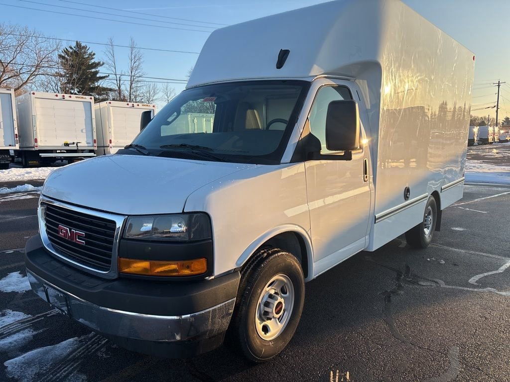 New 2025 GMC Savana 3500 w/ Power Convenience Package image 6