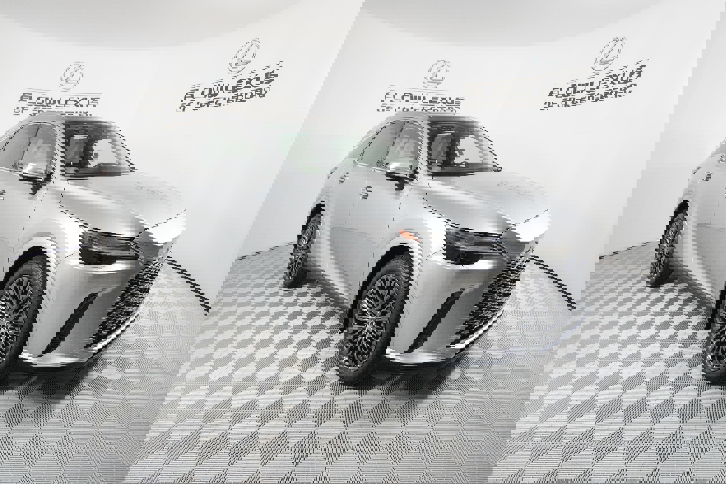 Certified 2023 Lexus RX 350 w/ Luxury Package image 3